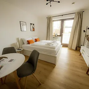 !goldpath! - Spitalhof I Modern I Wlan I Kueche I Balkon I Smarttv Mit Wipu Passau